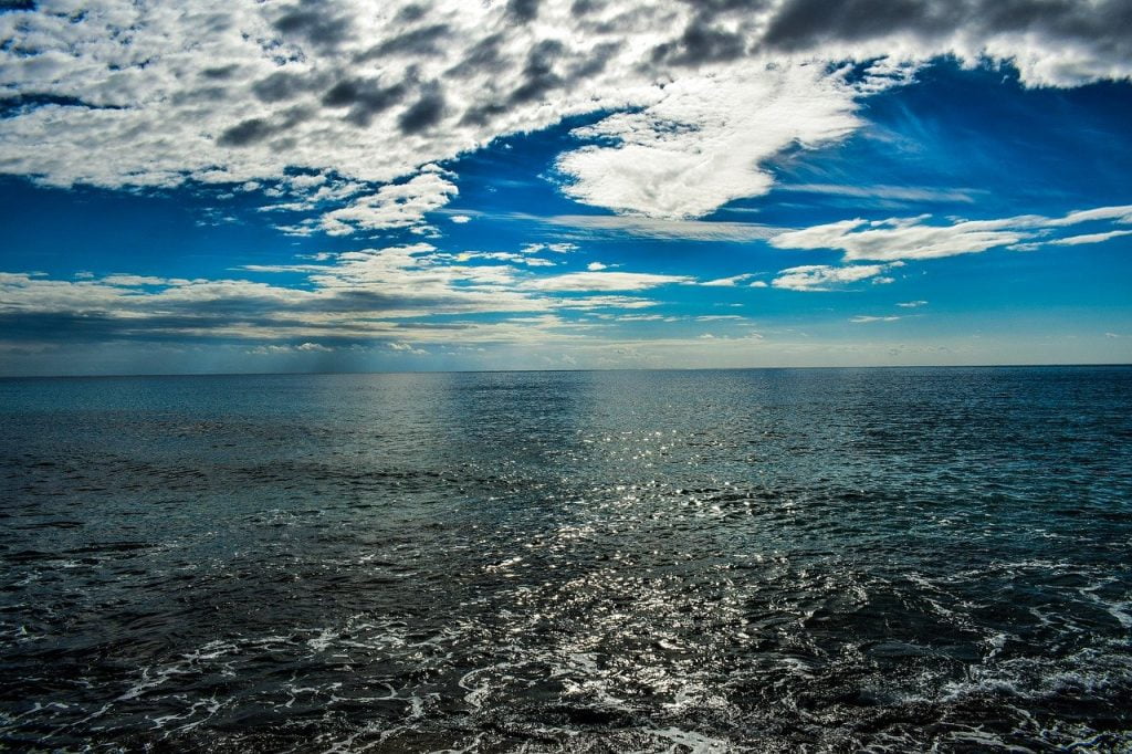 infinity blue, sea, horizon-3881259.jpg